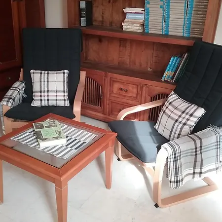 Deluxe Sea View Apartment